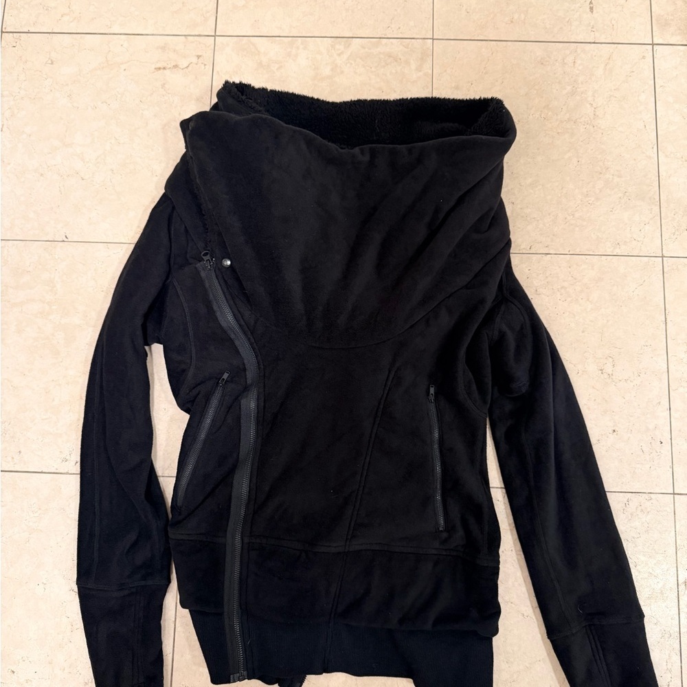 NWOT lululemon athletica Black Sherpa Jacket - Picture 3 of 12